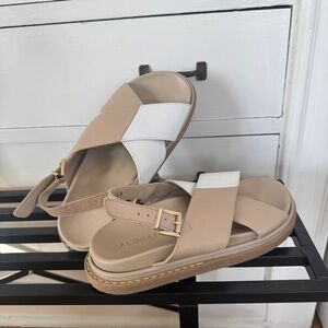 Alohas Women's Marshmallow Leather Tan and White Bicolor Sandals